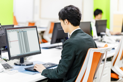 SES イメージ スーツ 男性